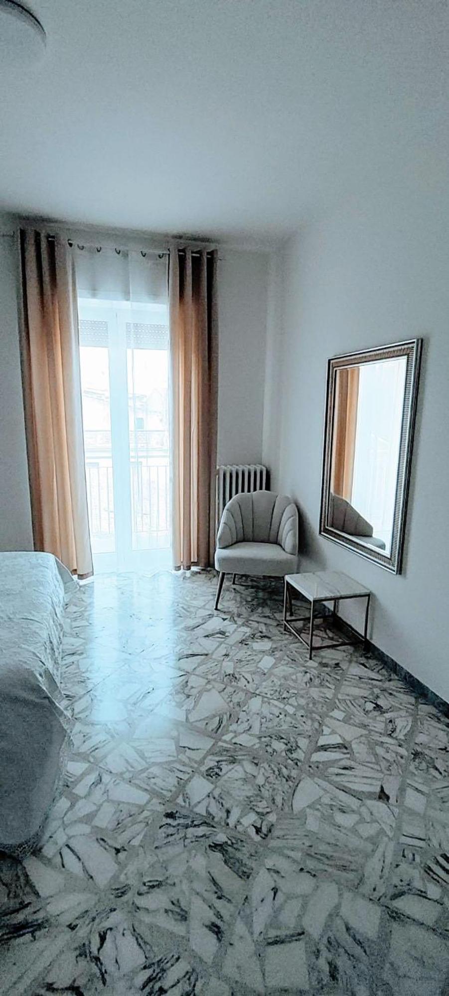 Angela'S Apartment. Elegant Two Bedroom House In Irsina Ngoại thất bức ảnh